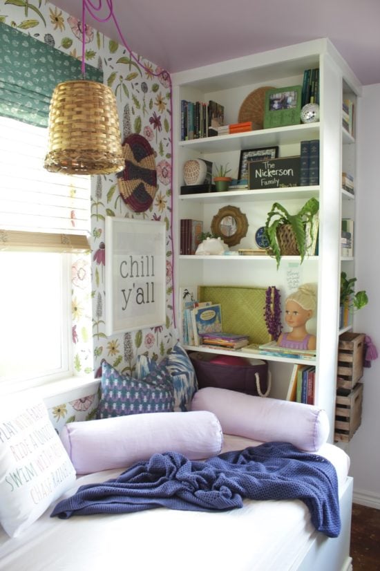 Daybed reading nook with IKEA bookshelves IKEA Hackers