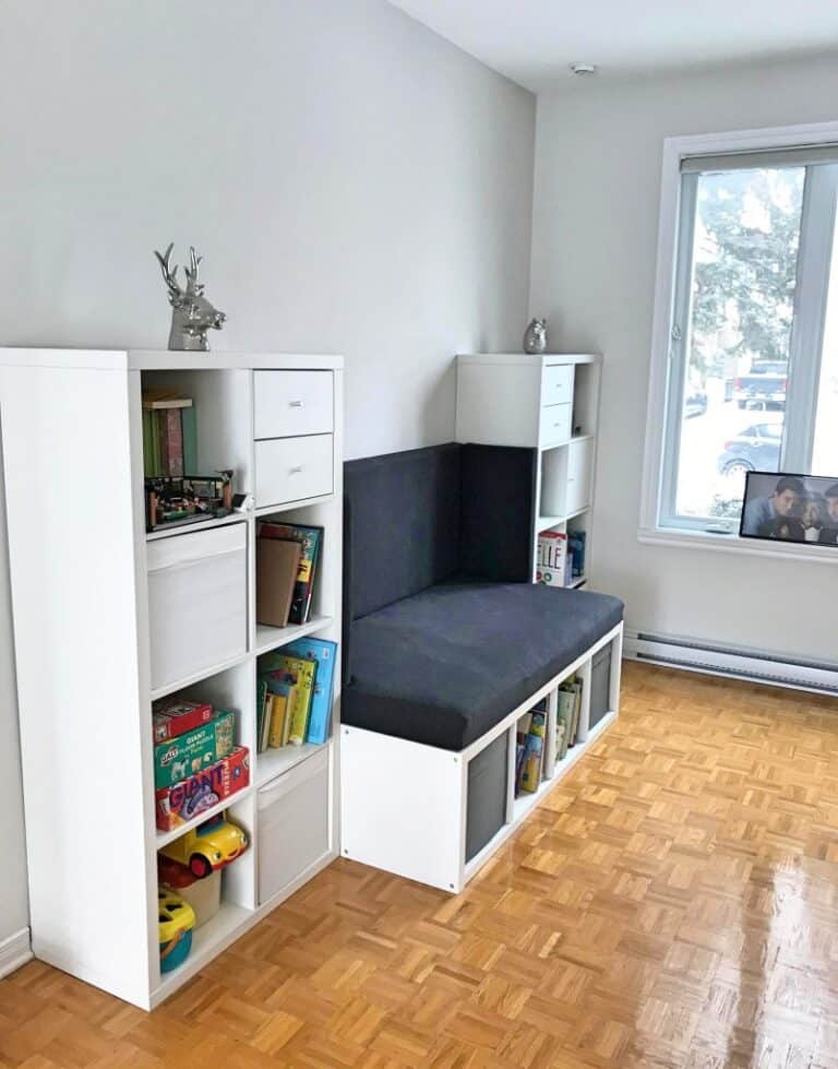 Easily assembled Reading Nook Bench for family and kids