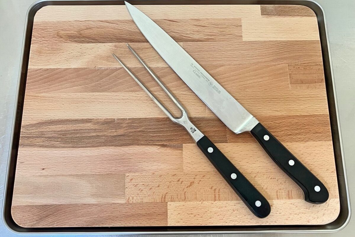 DIY cutting board with juice tray ready for use