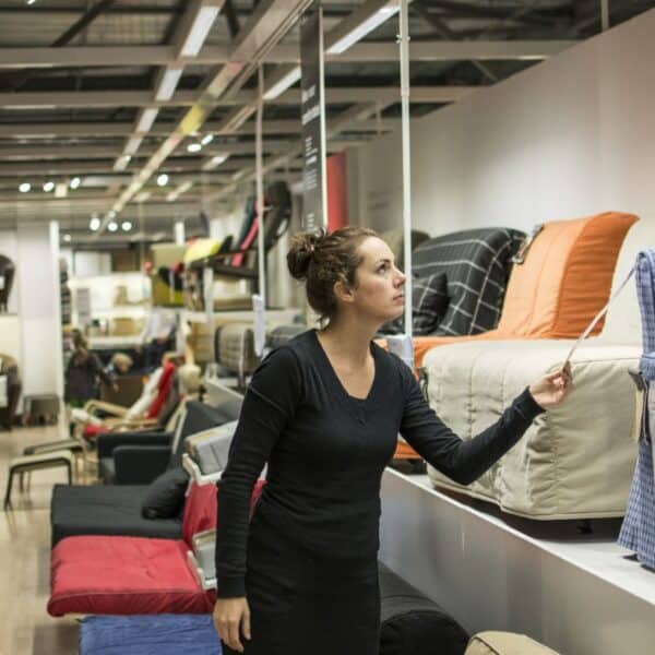 woman looking for IKEA discount