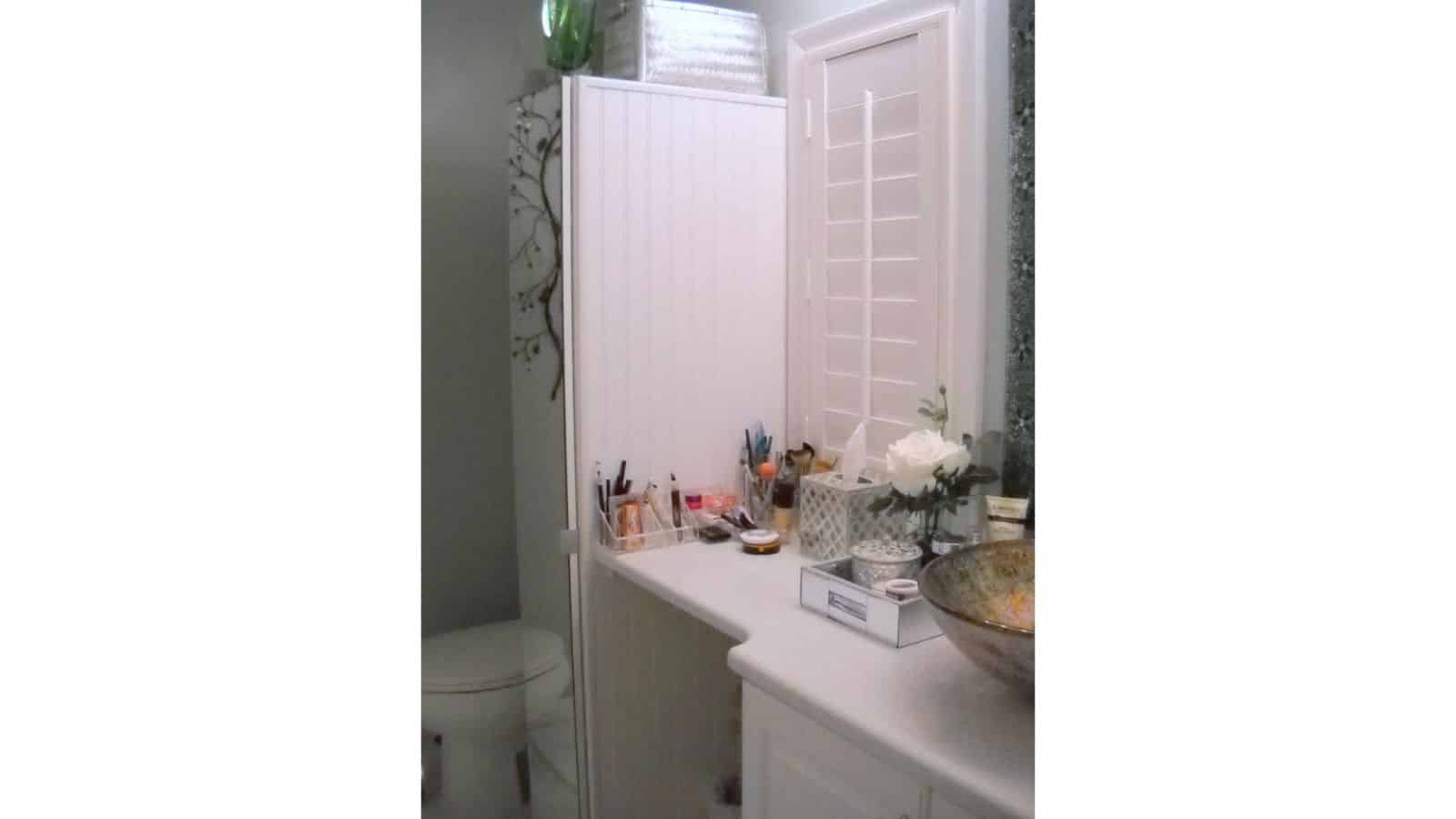 5 Tall Bathroom Storage Cabinet Ideas: So Useful In Small Bathrooms