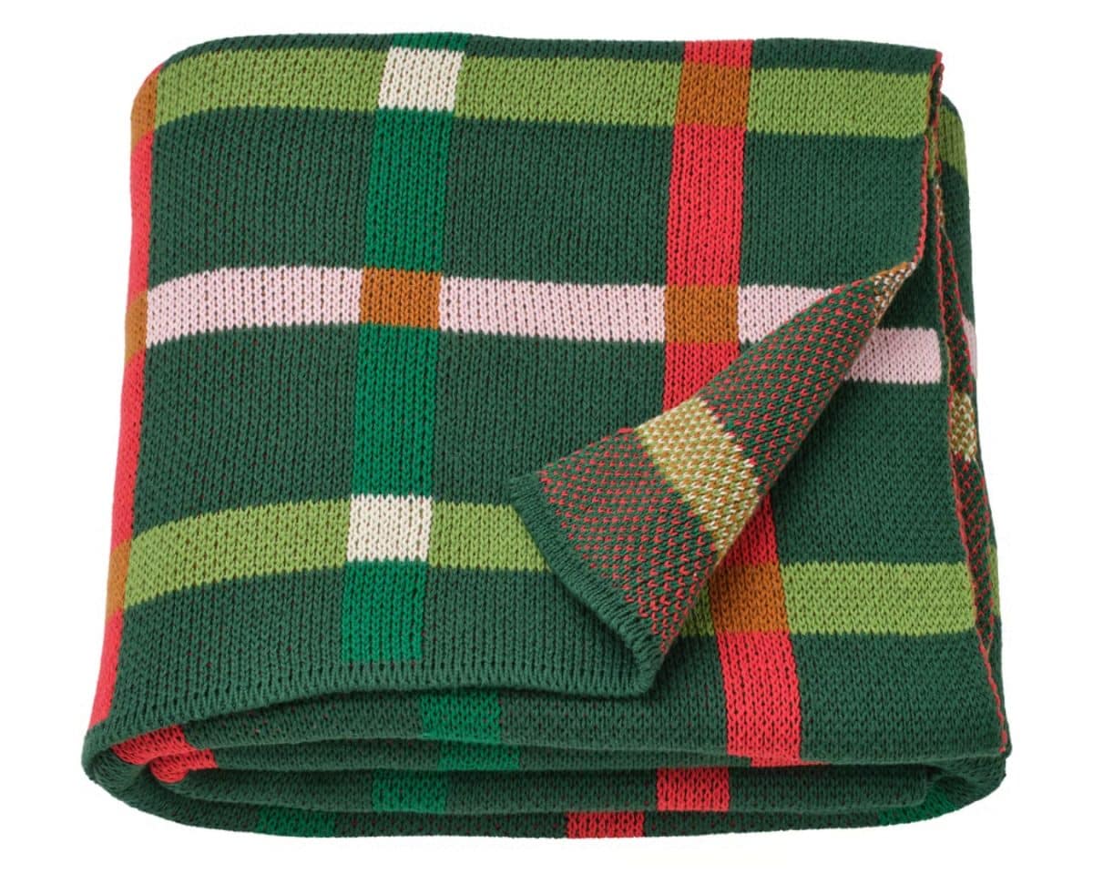 6 - IKEA Hackers VINTERFINT Throw