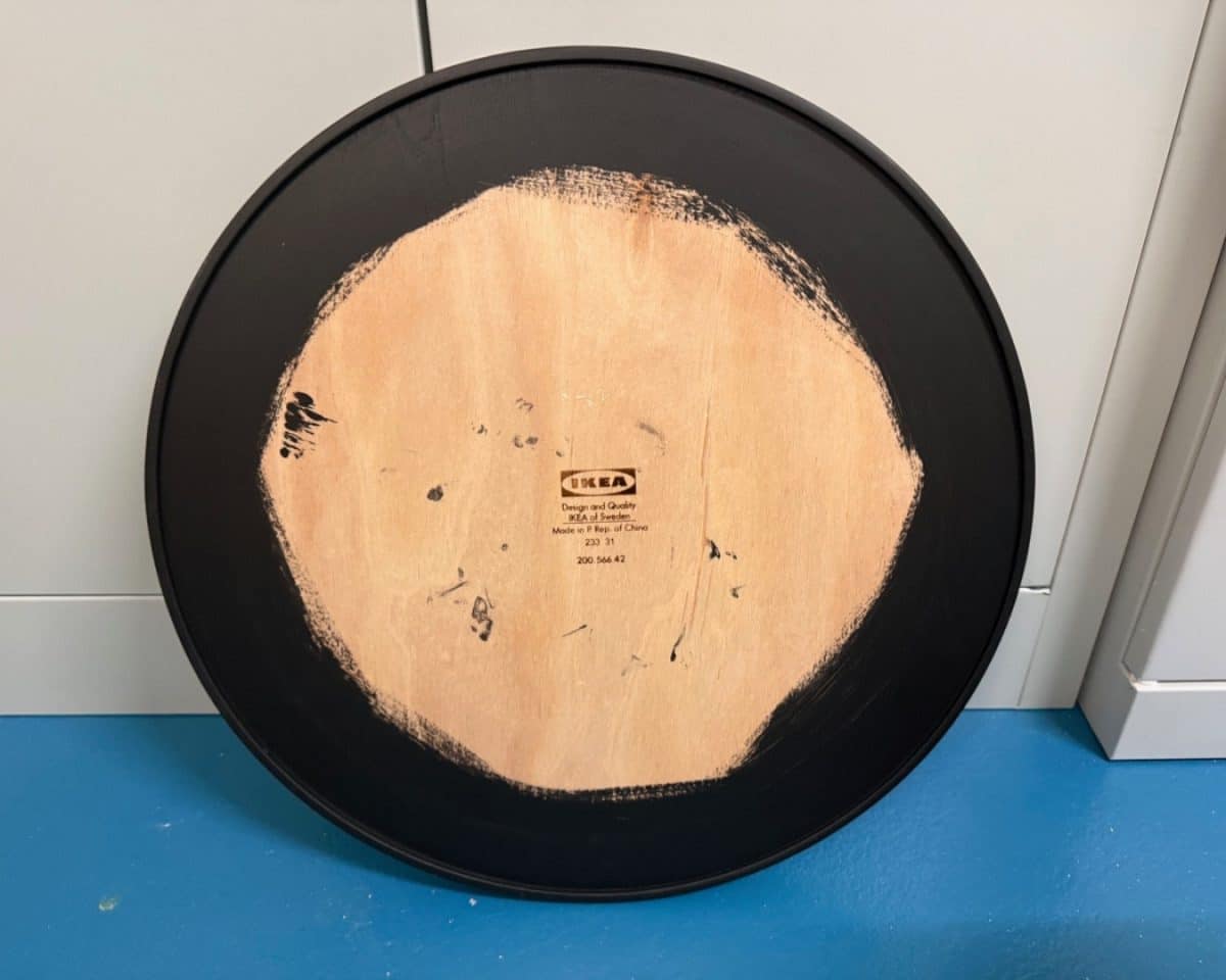 IKEA SKALA tray painted - IKEA Hackers IKEA SKALA tray painted