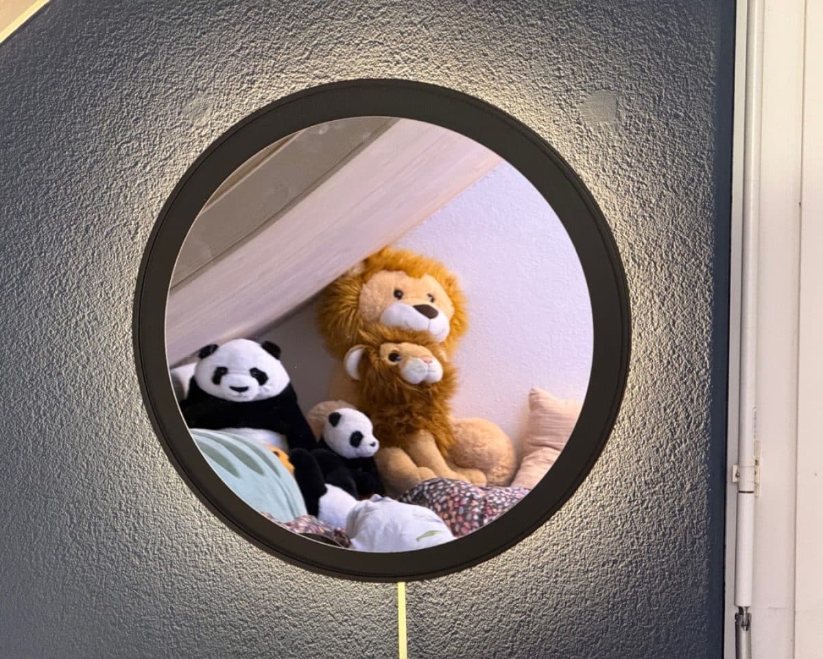 IKEA SKALA tray with backlit mirror - IKEA Hackers IKEA SKALA tray hack with backlit mirror