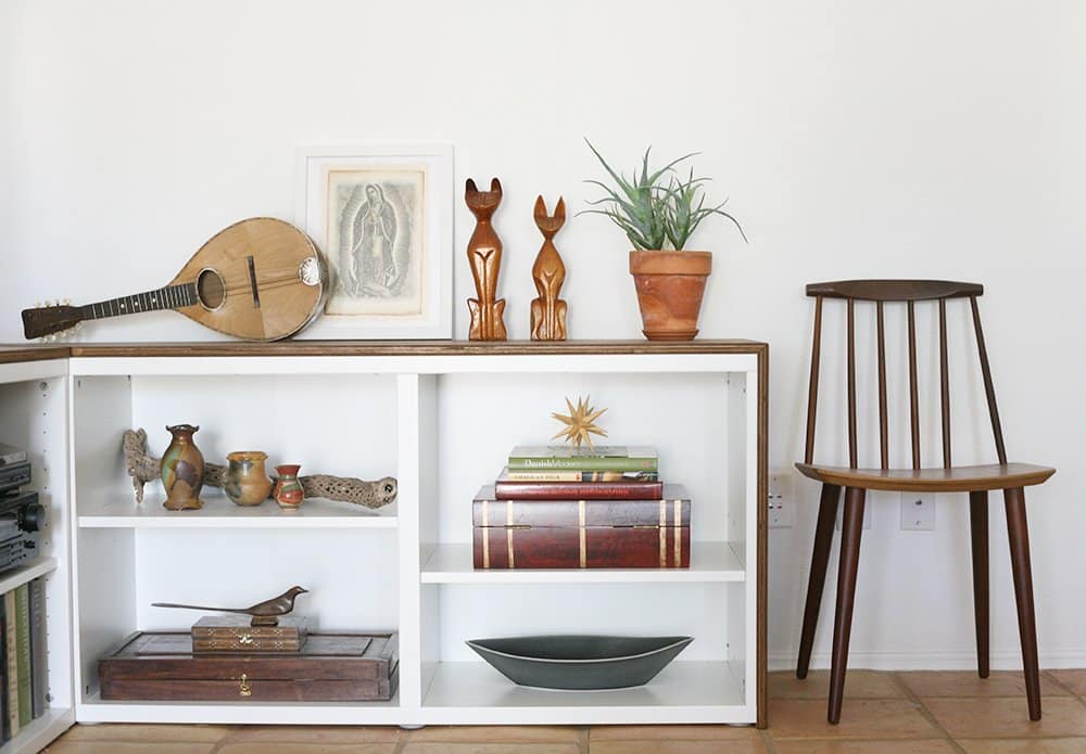 bookcase1 - IKEA Hackers IKEA BESTÅ hacks - corner storage