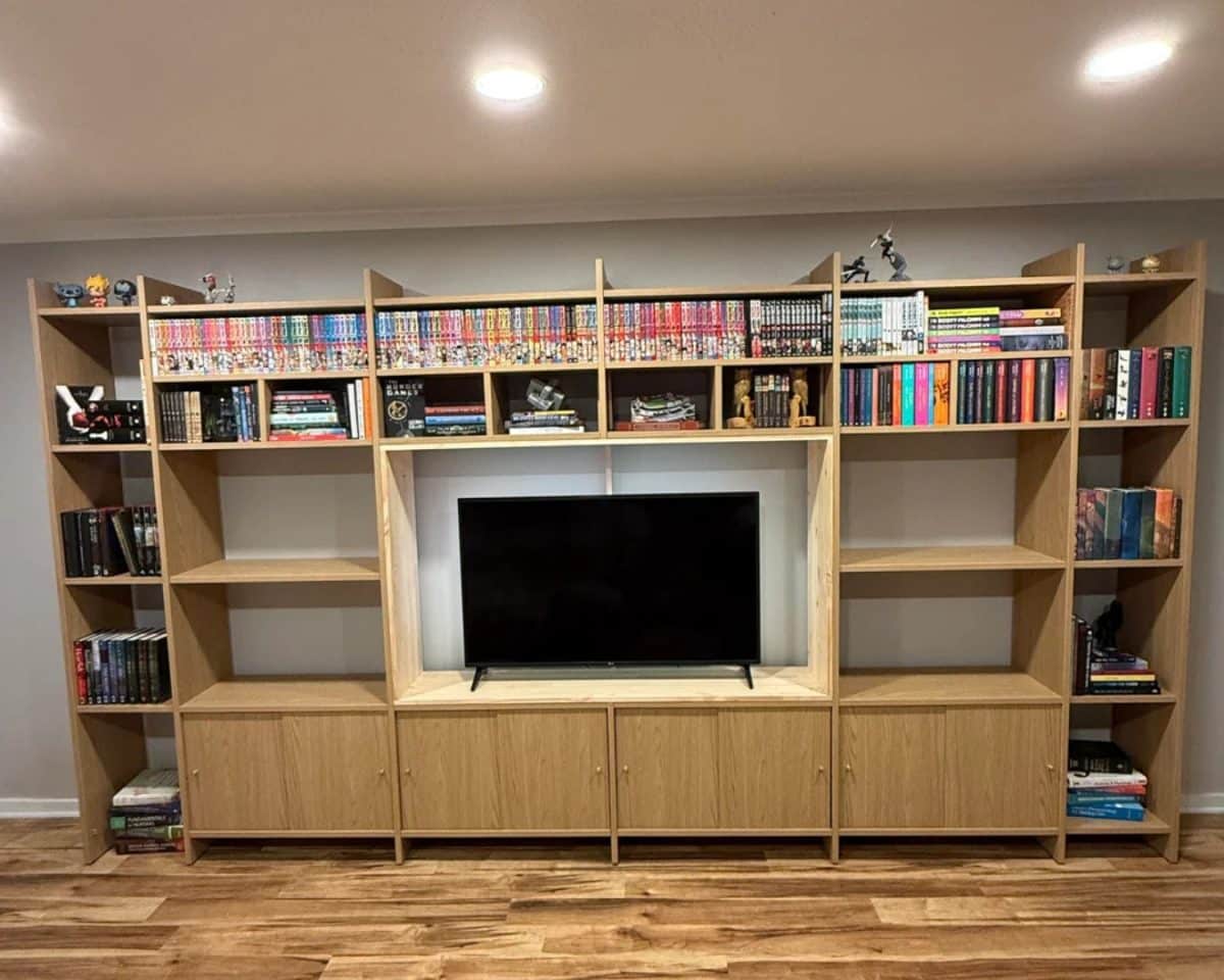 IKEA LÅDMAKARE entertainment center