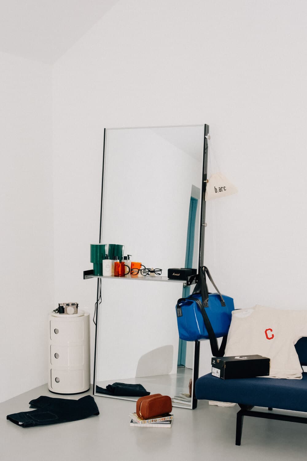 Shelf and Hook Add-On for HOVET mirror by b.arc